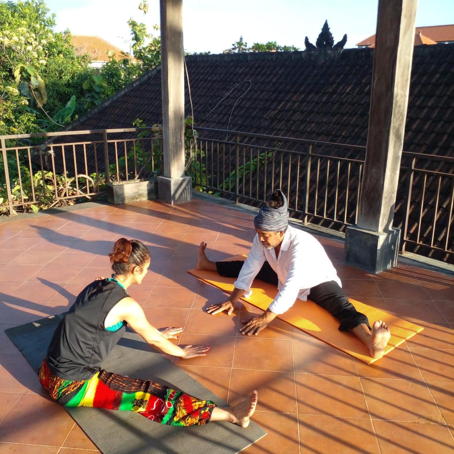 Diuma Residence Yoga Meditation Retreat And Healing Center Санур Экстерьер фото